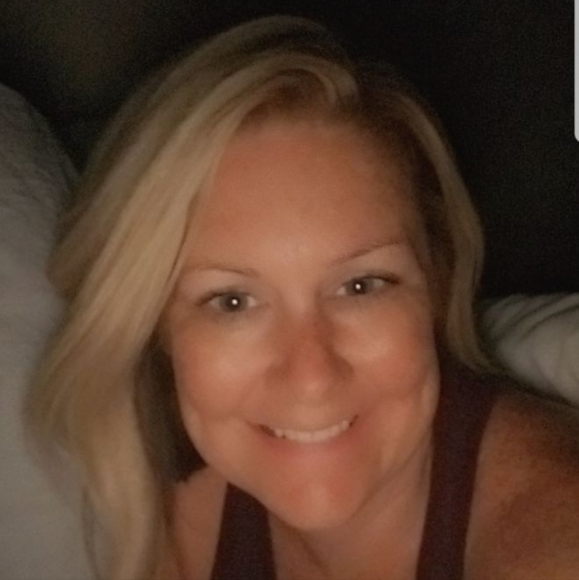 Meet your Posher, Tasha - Picture 1 of 1